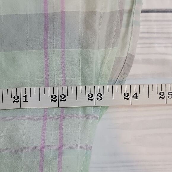 Eddie Bauer Pastel Plaid Button-Down Shirt Women's Size L - Picture 9 of 10